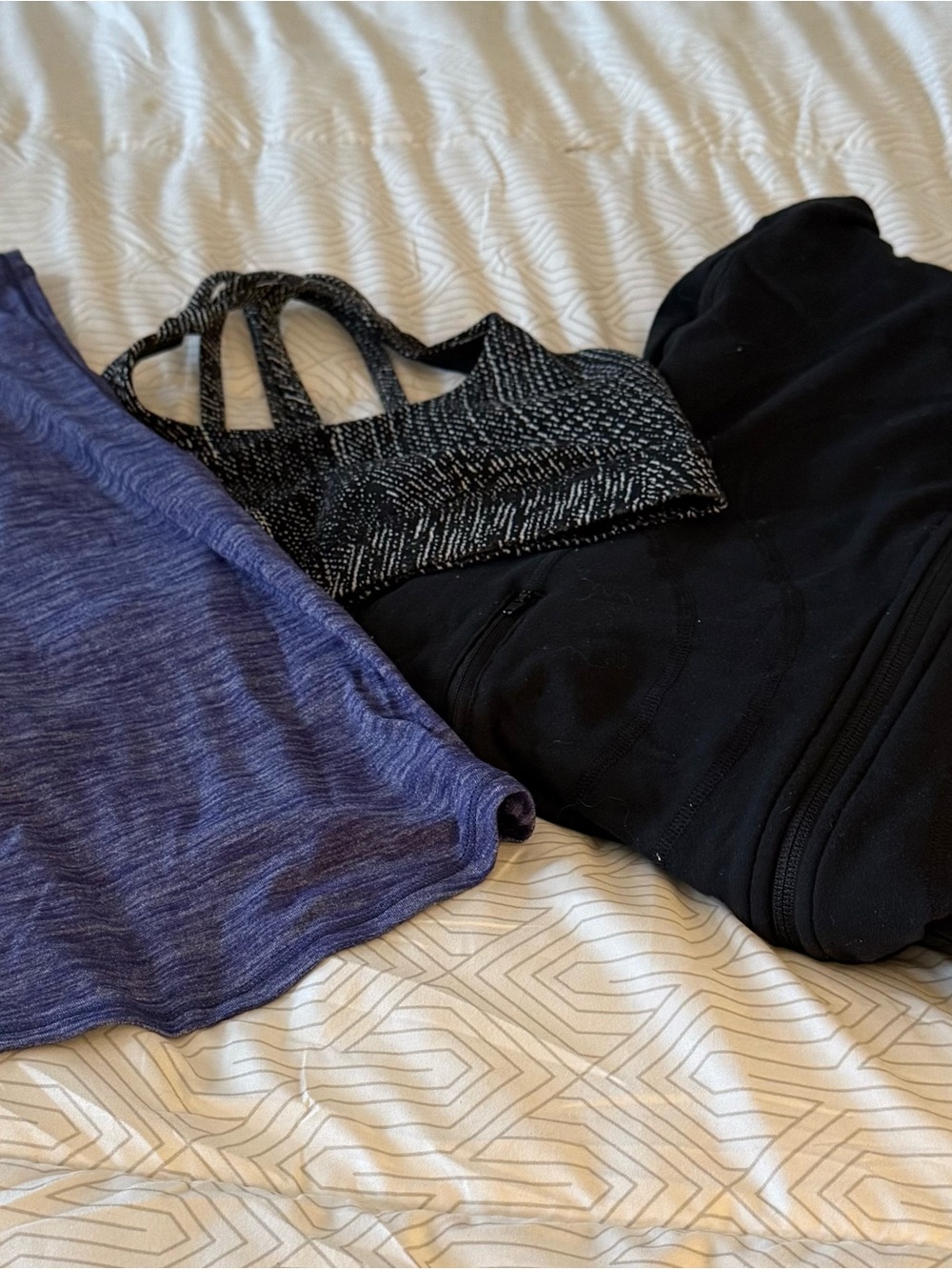 lululemon Bundle includes full zip scuba